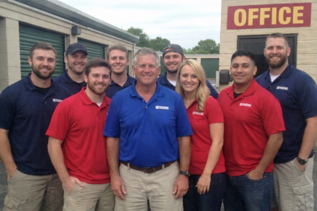 Water damage restoration professionals in Aspen Hill, MD